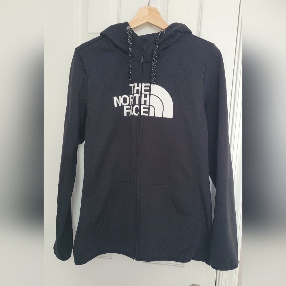 FREE SHIPPING The North Face Black Hoodie